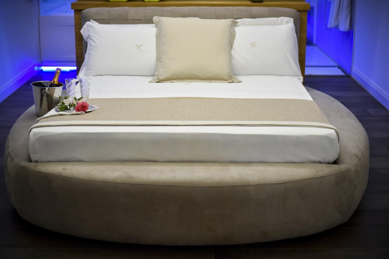 Kete Deluxe Rooms Marina di Palma Ngoại thất bức ảnh